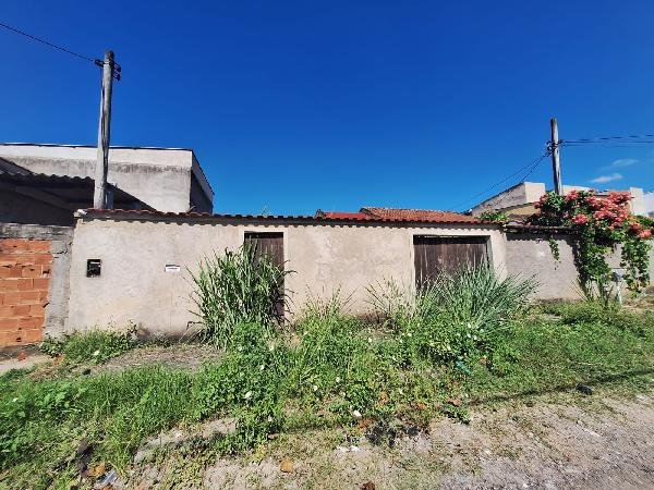 Casa, 135.00 de área total, 34.75 de área privativa, 135.00 de área do terreno,  1 qto(s), em Nova Iguaçu/RJ