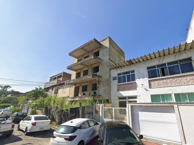 
                        Prédio inacabado, A.T.: 350m², Vila da Penha, Rio de Janeiro/RJ em Rio de Janeiro/RJ
