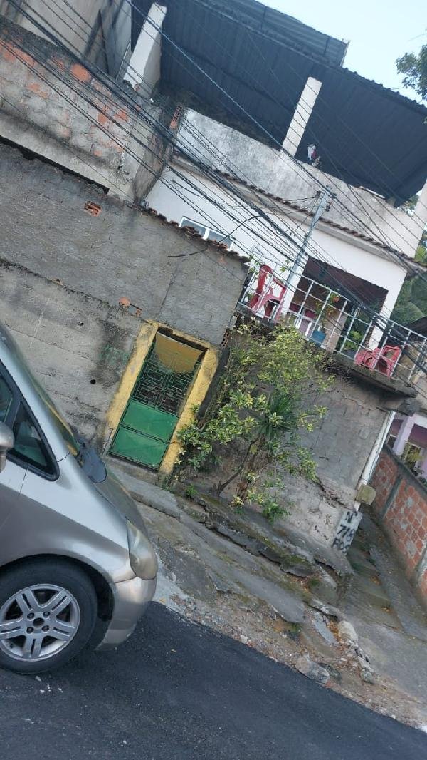 Casa, 0.00 de área total, 96.00 de área privativa, 378.00 de área do terreno,  3 qto(s), W em São Gonçalo/RJ