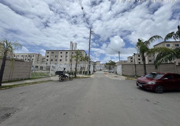 Apartamento, 78.09 de área total, 41.79 de área privativa, 0.00 de área do terreno,  2 qto em Jaboatão dos Guararapes/PE