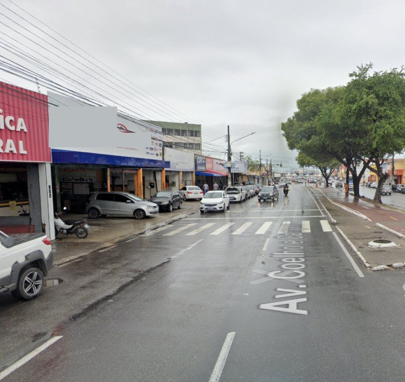 LOJA TÉRREA - AVENIDA COELHO E CAMPOS, N. 432 em Aracaju/SE - foto 2