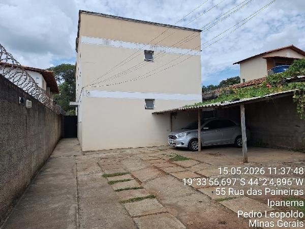 Apartamento, 83.88 de área total, 50.90 de área privativa, 0.00 de área do terreno,  2 qto em Pedro Leopoldo/MG