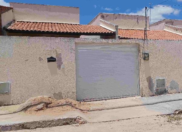 Casa, 0.00 de área total, 60.70 de área privativa, 115.44 de área do terreno,  2 qto(s), W em Horizonte/CE - foto 1