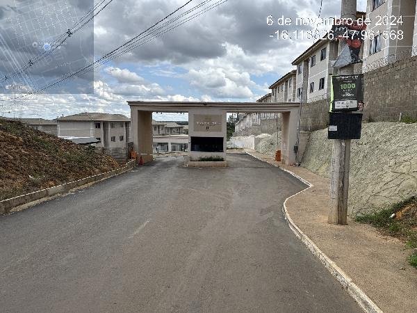 Apartamento, 0.00 de área total, 57.72 de área privativa, 0.00 de área do terreno,  2 qto( em Luziânia/GO