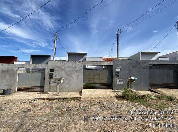 Casa, 66.49 de área total, 66.49 de área privativa, 180.00 de área do terreno,  2 qto(s), em Ji-Paraná/RO