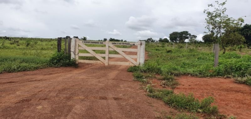 IMÓVEL RURAL COM ÁREA DE 1.899,2700HAS, "FAZENDA VALENT.. em Rosário Oeste/MT - foto 11