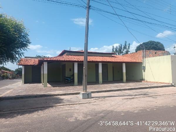 Comercial, 0.00 de área total, 294.00 de área privativa, 322.00 de área do terreno, WC, 1 em Piracuruca/PI