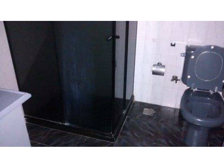 Casa à venda em leilão - Rua Miranda Mendes, 17 - Casa 14, Cond Res Jardim Das Mangueiras em São Gonçalo/RJ - foto 6