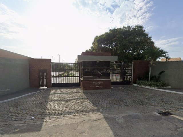 
                        Casa, A.T.: 1.477m², A.C.: 670m², Cond. Moringa, Cabo Frio/RJ em Cabo Frio/RJ