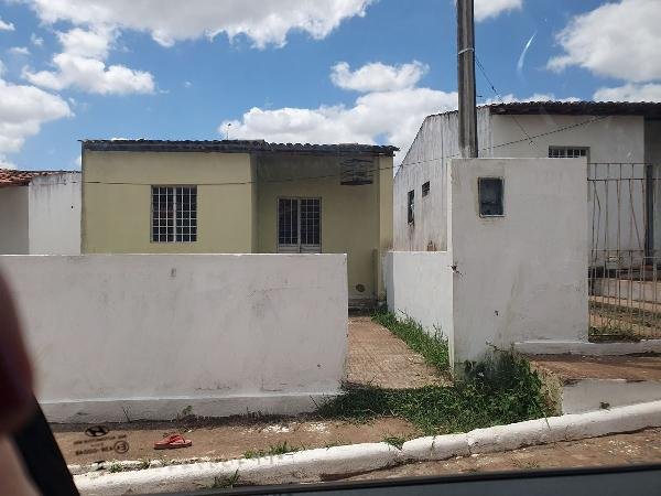 Casa, 0.00 de área total, 50.36 de área privativa, 140.00 de área do terreno,  2 qto(s), a em Glória do Goitá/PE