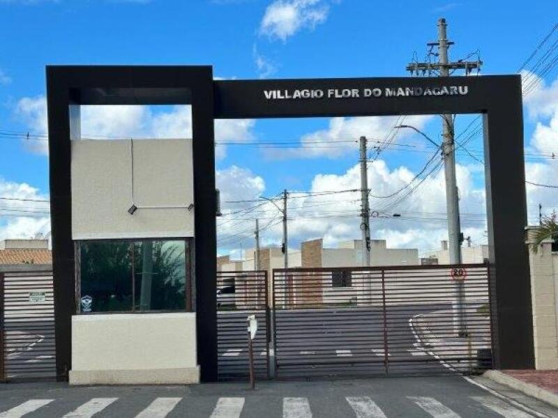 Casa em Feira de Santana/BA - foto 1