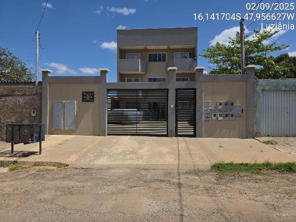 Apartamento, 79.13 de área total, 63.17 de área privativa, 0.00 de área do terreno,  2 qto em Luziânia/GO