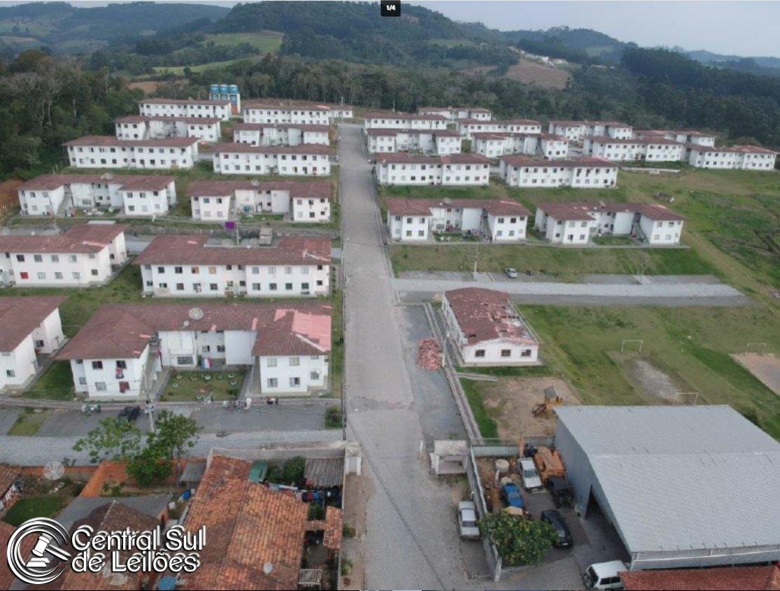 Direitos creditórios sobre Apartamento nº 16, bloco 11, no Residencial Marcolino Martinho em Rio do Sul/SC