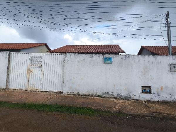 Casa, 55.22 de área total, 55.22 de área privativa, 200.00 de área do terreno,  2 qto(s), em Águas Lindas de Goiás/GO - foto 1