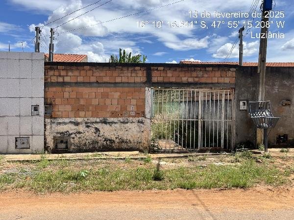 Casa, 66.15 de área total, 66.15 de área privativa, 180.00 de área do terreno,  2 qto(s), em Luziânia/GO