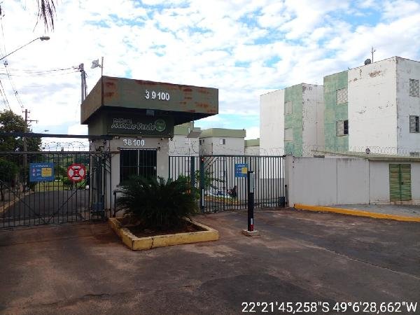 Apartamento, 64.94 de área total, 48.56 de área privativa, 0.00 de área do terreno,  2 qto em Bauru/SP