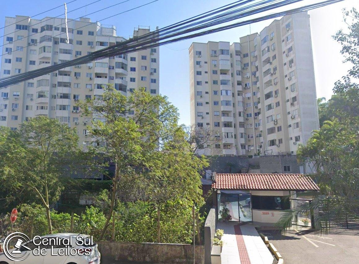 Box garagem nº 17, no Edifício Residencial Krewinkel, em Balneário Camboriú/SC em Balneário Camboriú/SC