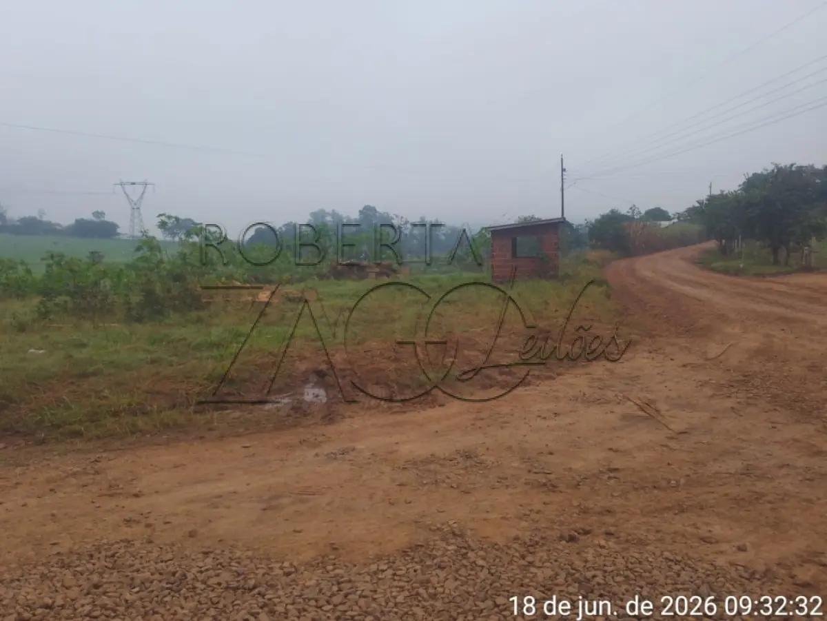 Matrícula N° 11.181: uma área de terras, com a extensão superficial de 2.500,00 m², ou sej em Bom Retiro do Sul/RS