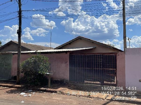 Casa, 75.88 de área total, 75.88 de área privativa, 250.00 de área do terreno,  2 qto(s), em Castilho/SP