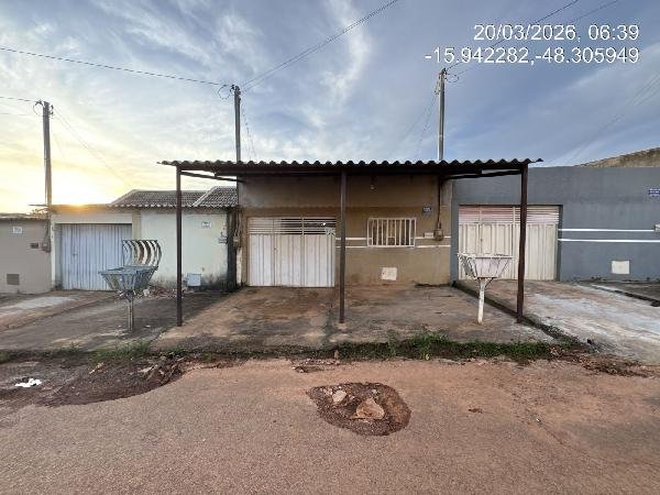 Casa, 69.95 de área total, 69.95 de área privativa, 180.00 de área do terreno,  2 qto(s), em Santo Antônio do Descoberto/GO