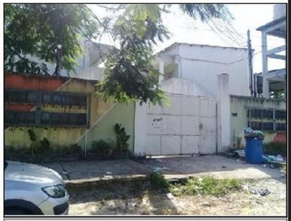 Casa, 0.00 de área total, 47.53 de área privativa, 50.00 de área do terreno,  1 qto(s), WC em São Gonçalo/RJ
