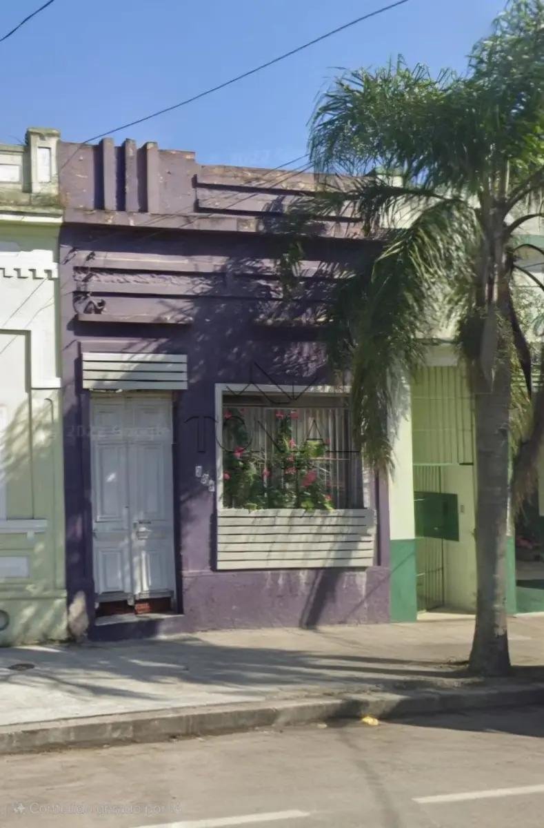 CASA - RUA SANTOS DUMONT Nº 309 - PELOTAS - RS em Pelotas/RS