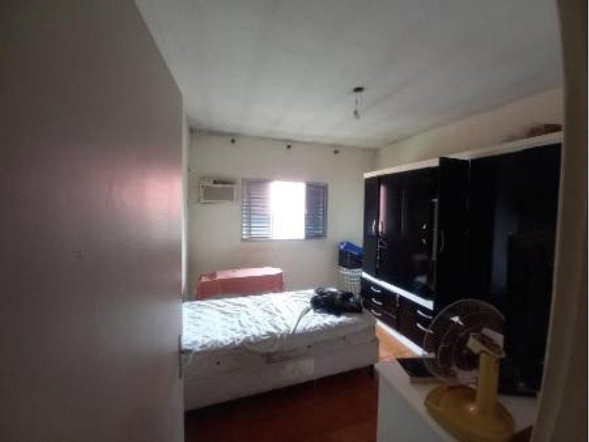 Casa à venda em leilão - Rua Nicolau Patrício Moreira, 121 - Esplanada dos Barreiros - São em São Vicente/SP - foto 6