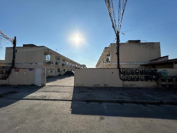 Casa, 63.00 de área total, 63.00 de área privativa, 51.75 de área do terreno,  2 qto(s), a em São Gonçalo/RJ