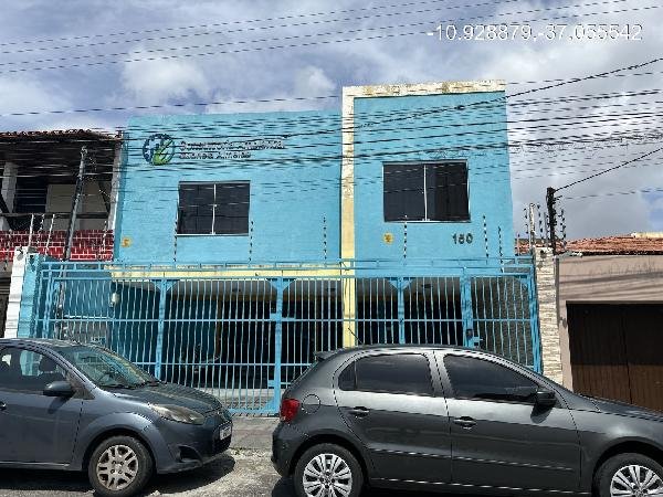 Comercial, 359.70 de área total, 359.70 de área privativa, 250.00 de área do terreno, WC, em Aracaju/SE