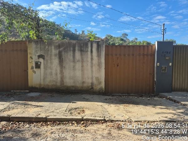 Casa, 121.69 de área total, 42.73 de área privativa, 0.00 de área do terreno,  2 qto(s), a em Ribeirão das Neves/MG - foto 1