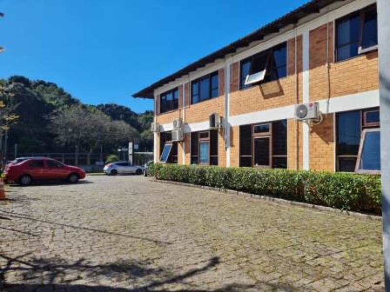 BARRACÃO INDUSTRIAL E DE SERVIÇOS em Curitiba/PR - foto 39