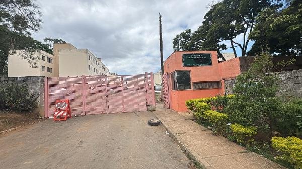 Apartamento, 92.34 de área total, 43.15 de área privativa, 0.00 de área do terreno,  2 qto em Vespasiano/MG