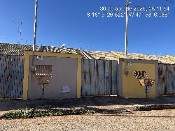 Casa, 80.05 de área total, 80.05 de área privativa, 150.00 de área do terreno,  2 qto(s), em Luziânia/GO