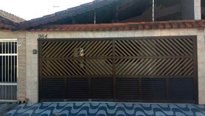 Direitos sobre Casa em Terreno de 137 m² (próx. à Praia) - Nova Mirim - Praia Grande - SP em Praia Grande/SP - foto 3