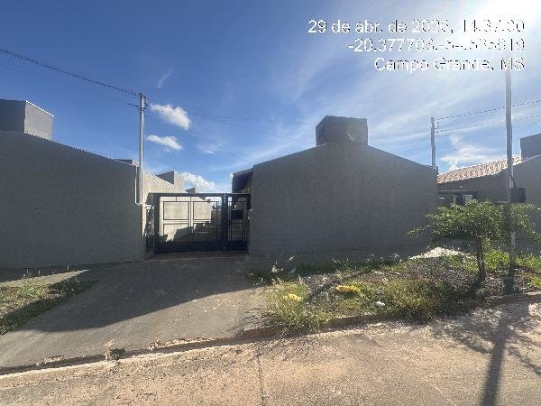 Casa, 45.00 de área total, 45.00 de área privativa, 90.00 de área do terreno,  2 qto(s), a em Campo Grande/MS