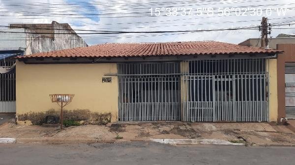 Casa, 158.58 de área total, 47.66 de área privativa, 200.00 de área do terreno,  2 qto(s), em Cuiabá/MT