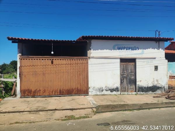 Casa, 146.07 de área total, 133.37 de área privativa, 360.00 de área do terreno,  4 qto(s) em Arraial/PI