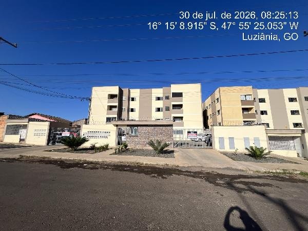Apartamento, 81.74 de área total, 63.38 de área privativa, 0.00 de área do terreno,  2 qto em Luziânia/GO