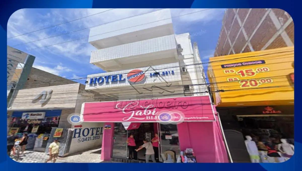 PRÉDIO COMERCIAL E RESIDENCIAL - Rua Solon de Lucena, nº 117, Centro, Patos/PB em Patos/PB