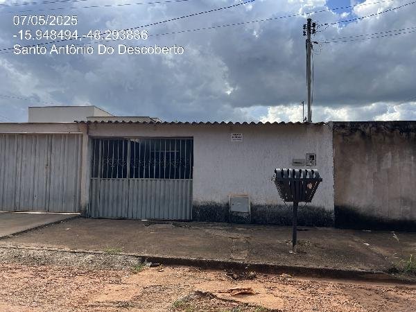 Casa, 91.62 de área total, 91.62 de área privativa, 180.00 de área do terreno. em SANTO ANTONIO DO DESCOBER/GO - foto 1