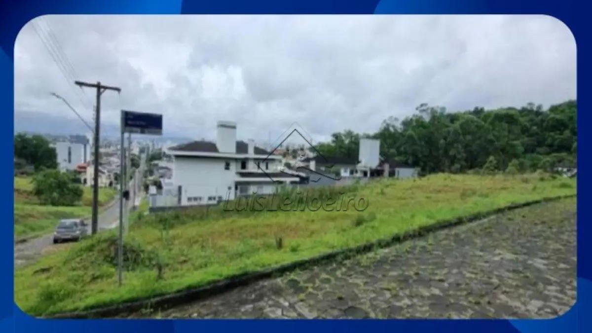 LOTE - Lote 16, Quadra C, Loteamento Jardim Dal Pont, Rua Projetada A, esquina com Rua Pro em Criciúma/SC