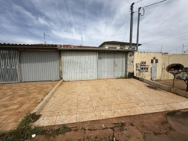 Casa, 69.36 de área total, 69.36 de área privativa, 192.50 de área do terreno,  3 qto(s), em Luziânia/GO