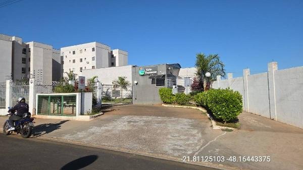 Apartamento, 89.28 de área total, 47.99 de área privativa, 0.00 de área do terreno,  2 qto em Araraquara/SP