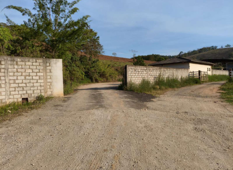 FAZENDA HAVAÍ COM ÁREA DE 33,7590 HA, COM GALPÃO E ESCR.. em Cristiano Otoni/MG - foto 16