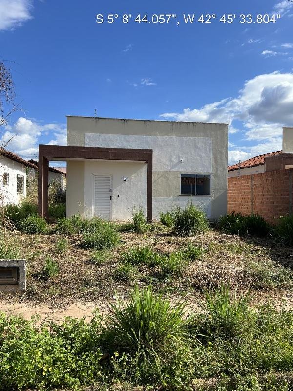 Casa, 52.32 de área total, 52.32 de área privativa, 205.73 de área do terreno,  2 qto(s), em Teresina/PI