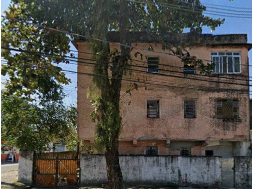 Apartamento à venda em leilão - Avenida Capitão Antão de Moura, 490 - Ap 3 - Parque Bitaru em São Vicente/SP