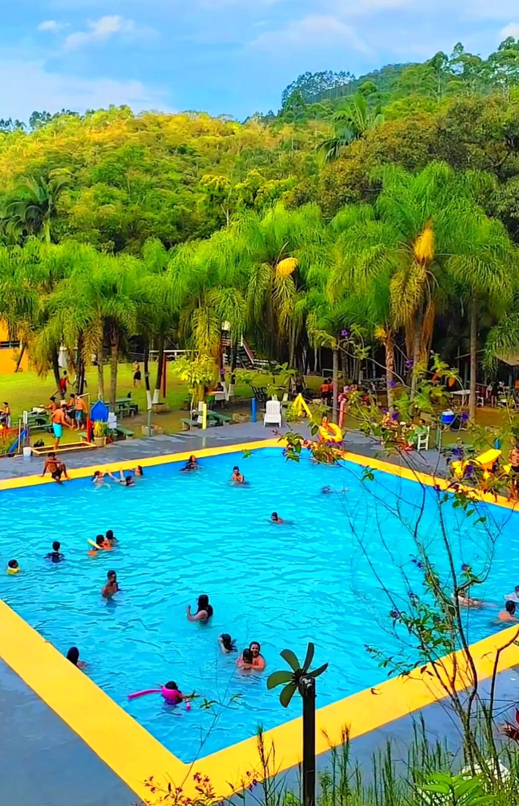 EMPREENDIMENTO DE LAZER E ENTRETENIMENTO PARQUE AQUÁTICO CASCATA DANIELA INSTALAÇÕES E BEN em Itajaí/SC - foto 4