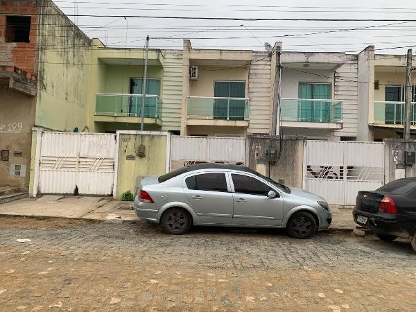 Casa, 71.70 de área total, 71.70 de área privativa, 74.66 de área do terreno,  2 qto(s), v em Campos dos Goytacazes/RJ