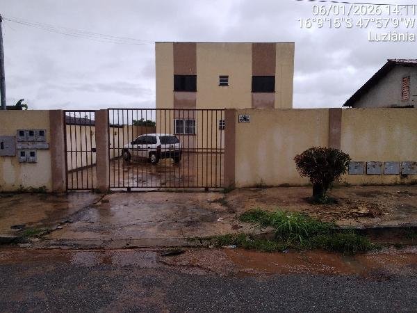 Apartamento, 72.15 de área total, 54.00 de área privativa, 0.00 de área do terreno,  2 qto em Luziânia/GO