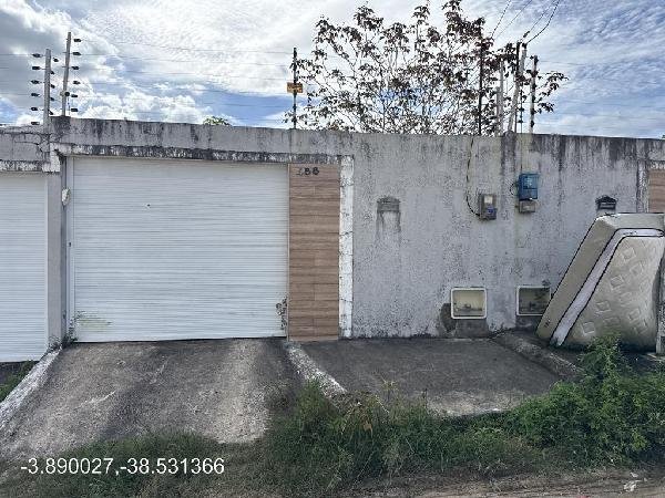 Casa, 80.25 de área total, 80.25 de área privativa, 130.53 de área do terreno,  2 qto(s), em Itaitinga/CE